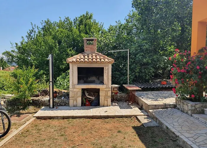 Family Friendly House With A Parking Space Nerezine, Losinj - 17984 *