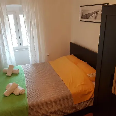 Family Friendly House With A Parking Space Nerezine, Losinj - 17984