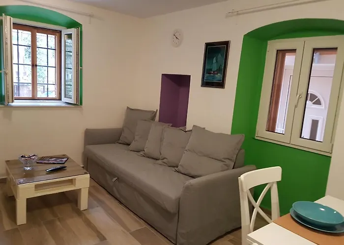 Family Friendly House With A Parking Space Nerezine, Losinj - 17984 *