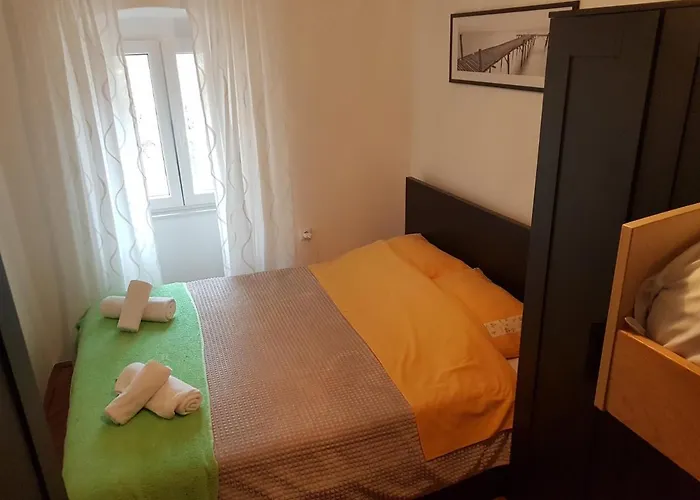 Family Friendly House With A Parking Space Nerezine, Losinj - 17984