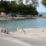 Family Friendly House With A Parking Space Nerezine, Losinj - 17984 Ferienhaus Nerezine